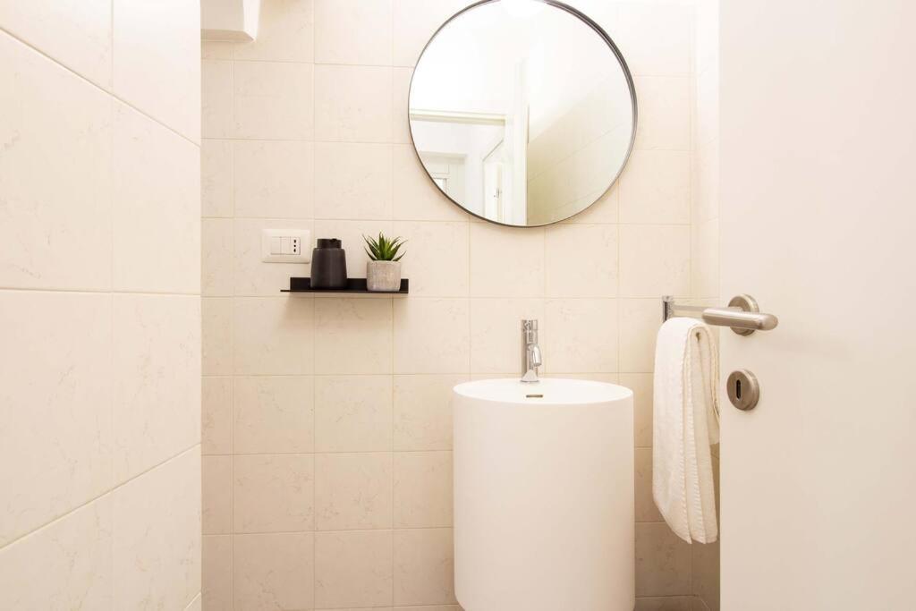 Elegant Flat In The City Centre With Two Suite Perugia Zewnętrze zdjęcie